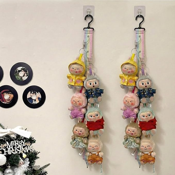 Plush Doll Hanging Storage Rope Display Rack with 8 Clips – Wall Hanging Organizer for Keychain Plushies, Mini Toys– Holds up to 3kg (Multicolor)