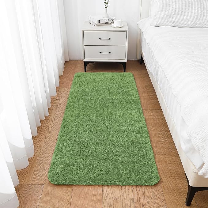 Hunter Green Bathroom Rugs Runner 24"x60" - Long Large Bath Mat, Soft Non Slip Absorbent Microfiber Bathroom Rug, Washable Plush Floor Mat - Perfect for Bedside, Kitchen or Vanity Area