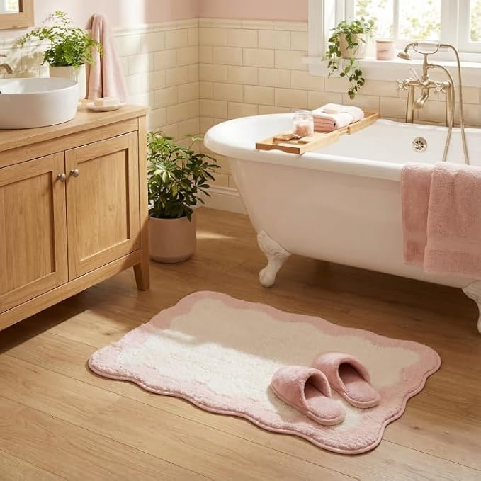 GRANNY SAYS Waved Pink Bathroom Rugs, 24" x 16", Non-Slip Bath Mats for Bathroom, Plush Shag Absorbent Microfiber Ultra Soft Scalloped Bath Mat, Cute Washable Rug for Tub, Shower, Bedroom