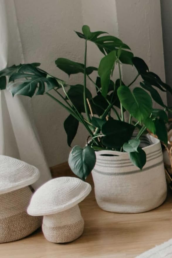 Lorena Canals Basket TWIN for kids' room in Vintage Blue/Natural color. Handmade by artisans in Natural Cotton and Non-Toxic Dyes-Size: 1' x Ø 1'