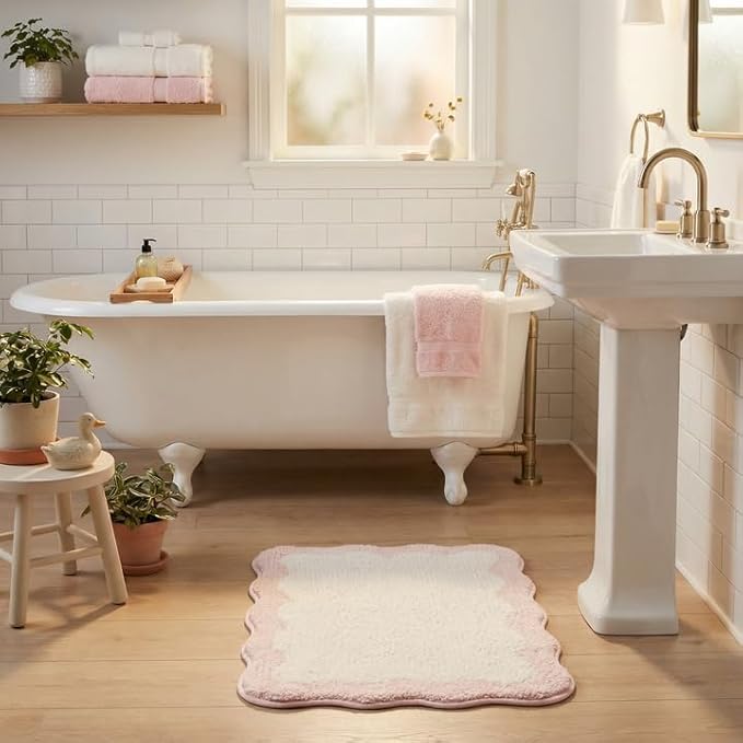 GRANNY SAYS Waved Pink Bathroom Rugs, 32" x 20", Non-Slip Bath Mats for Bathroom, Plush Shag Absorbent Microfiber Ultra Soft Scalloped Bath Mat, Cute Washable Rug for Tub, Shower, Bedroom