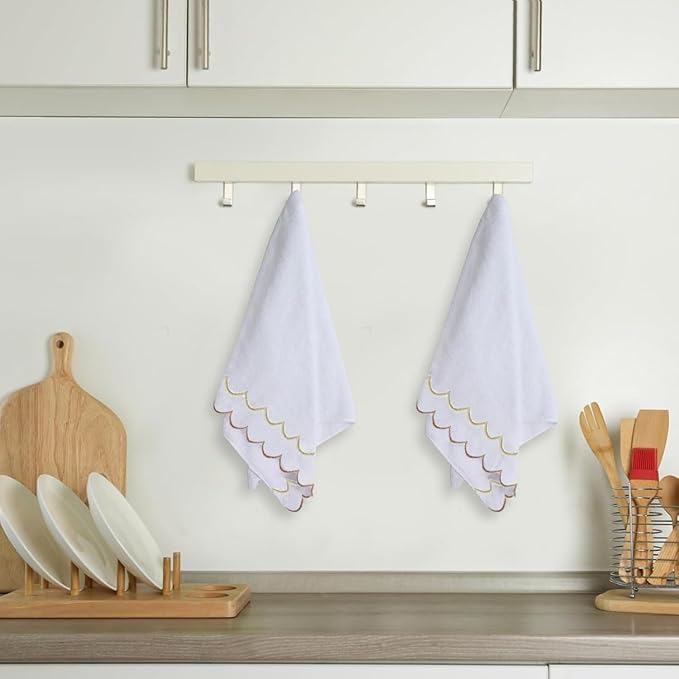 100% Cotton Hand Towels for Bathroom 2 Pcs Scalloped Hand Towels 16 * 27 Inch Embroidered Decorative 600 GSM Soft Absorbent Bath Towel for Spa Yoga Hotel Sport (Bowrn)