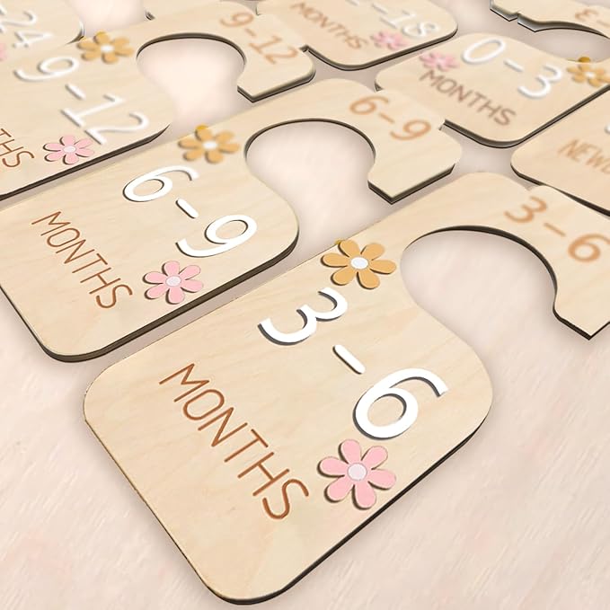 Baby Closet Divider - 3D Double-Sided Wooden Baby Wardrobe Baby Closet Organizer,Daisy design Nursery Decor Clothes Hanger Dividers for Sorting 8 Sizes from Newborn to 24+ Months