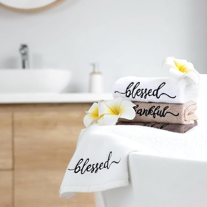 3 Pcs Brown and White Fingertip Towels 100% Cotton Fall Farmhouse Bathroom Hand Towels 12 x 18 in Decorative Embroidery Blessed Thankful Grateful for Thanksgiving Gift Home Decor