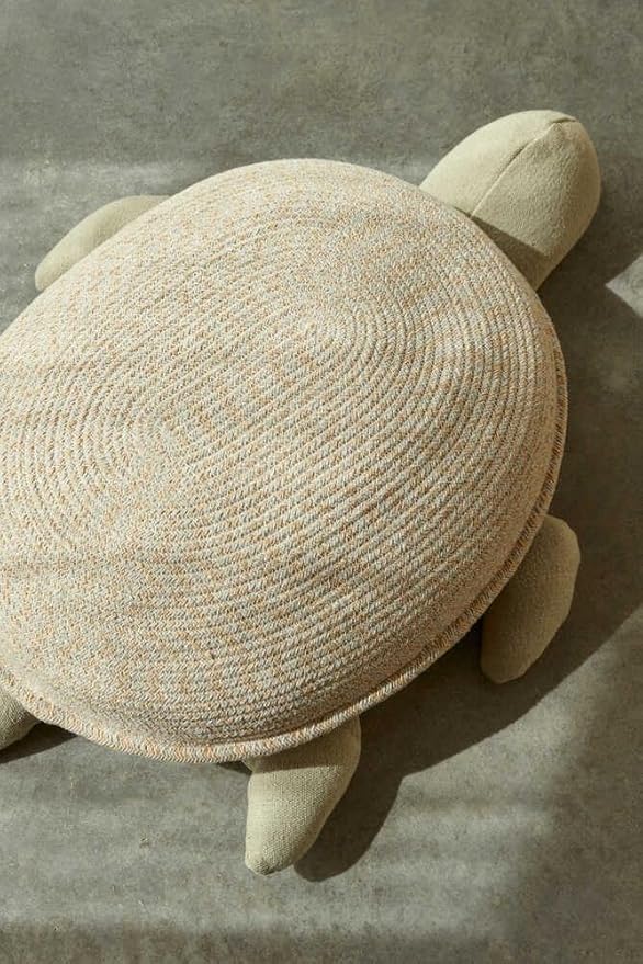 Lorena Canals Basket for Kids Mama Turtle. Olive Ivory Natural. Size: 7" x 2' 3" x 1' 6"