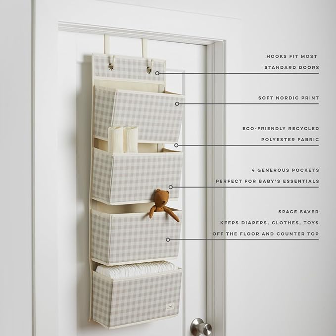3 Sprouts Over the Door Organizer -Hanging Baby Organizers & Storage with 4 Large Pockets & 2 Hooks for Baby Clothes, Toy, Stuffed Animal -Newborn Essential for Nursery & Toddler Rooms - Gingham Beige