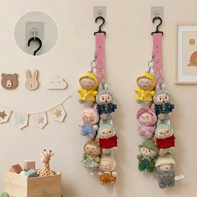 Plush Doll Hanging Storage Rope Display Rack with 8 Clips – Wall Hanging Organizer for Keychain Plushies, Mini Toys– Holds up to 3kg (Pink)