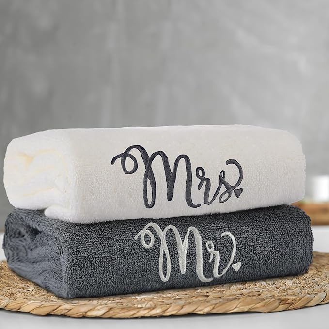 2 Pcs Mr. and Mrs. Hand Towels 100% Cotton Embroidered Bathroom Towel Gift for Valentine's Day Couple Wedding Engagement Anniversary Bathroom Decor 29 x 13 Inch