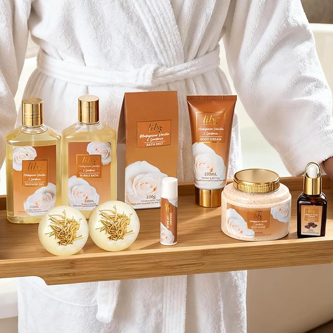 Mothers Day Gifts for Mom - Luxury Honey Almond Bath & Body Gift Set for Women, Spa Gift Basket, Pampering Bath Set with Bath Bomb | Christmas Birthday, Perfect Holiday Gift for All Occasion