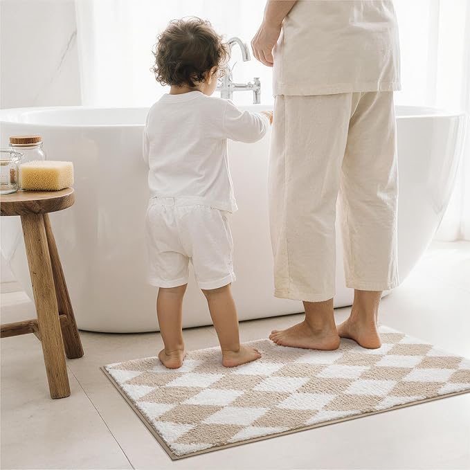 GRANNY SAYS Diamond Bathroom Rugs, 16" x 24", Non-Slip Bath Mats for Bathroom, Plush Shag Absorbent Microfiber Ultra Soft Bath Mat, Cute Washable Rug for Tub, Shower, Bedroom, Light Tan