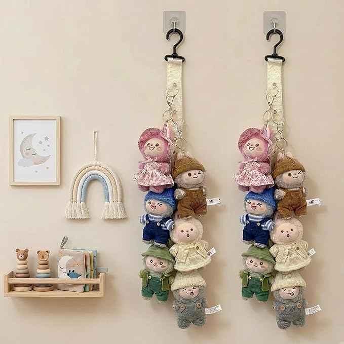 Plush Doll Hanging Storage Rope Display Rack with 8 Clips – Wall Hanging Organizer for Keychain Plushies, Mini Toys– Holds up to 3kg (White)
