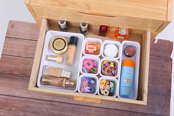 25 PCS White Drawer Organizer Set, 4 Size Interlocking Plastic Storage Bins for Office Supplies, Jewelry Makeup Vanity, Bathroom Kitchen, Home Organization Closet, Gadgets Small Items