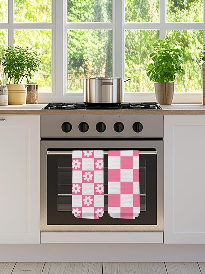 2 Pack Pink Checkered Floral Hand Towels for Bathroom - Cute Colorful Daisy Dish Tea Towels for Kitchen, Cottagecore Decorative Hand Towels for Guest Bathroom, Housewarming Gift Idea 309