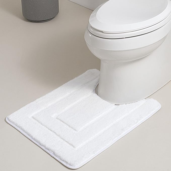 GRANNY SAYS Bathroom Toilet Rugs U Shaped, Bath Mats for Bath, Bathroom Rugs Non Slip Washable, Absorbent Microfiber Toilet Mat, Soft Plush Shaggy Bath Carpet, 20" x 24", White