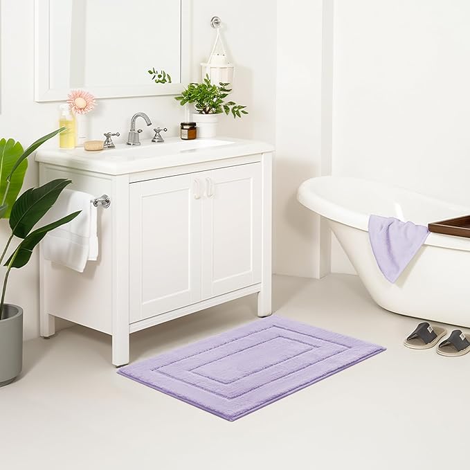 GRANNY SAYS Bathroom Rugs Non Slip, 20" x 32", Bath Rugs for Bathroom Washable, Bath Mats for Floor, Microfiber Bath Mat for Tub, Absorbent Bath Rugs for Shower Room, Lavender