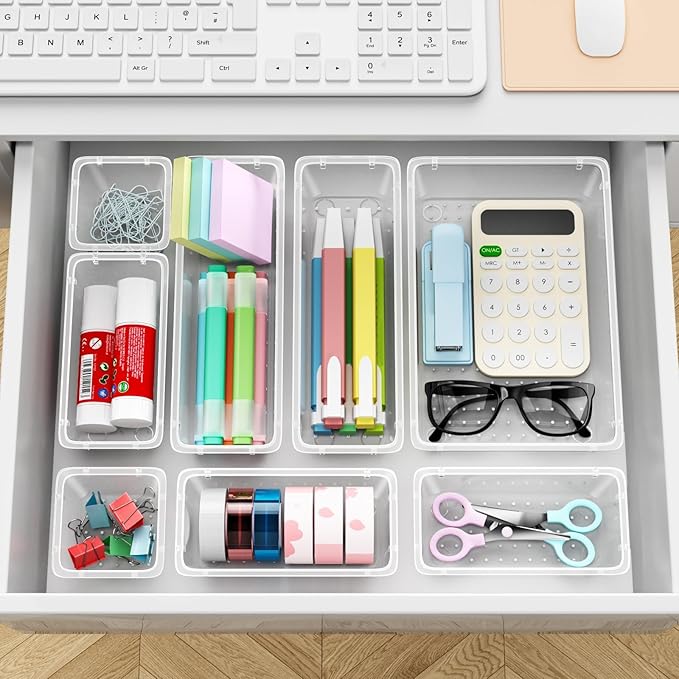 24 PCS Drawer Organizer Set, 4 Sizes Tool Storage Trays, Clear Plastic Makeup Vanity Organizer and Storage Bins for Makeup, Stationeries, Multiple Gadgets for Bathroom, Office, Bedroom