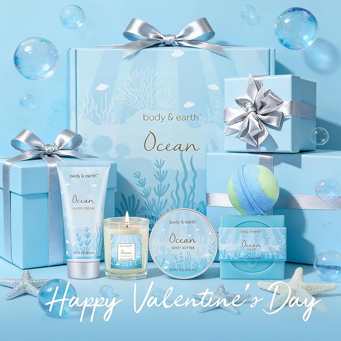 Gifts for Women, Bath and Body Womens Gift Sets with 5 Pcs Ocean Scented Spa Gifts for Women Bath Gift with Scented Candle Body Butter Hand Cream Bath Bomb Valentine‘s Day Gifts