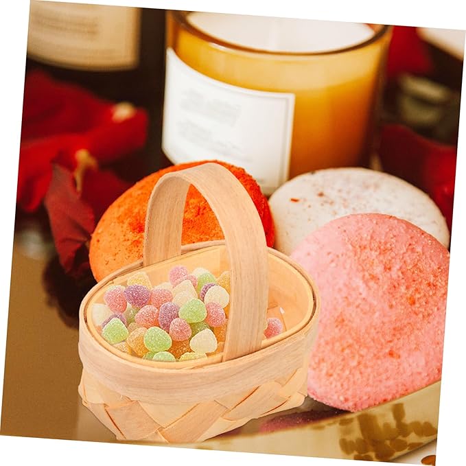 Happyyami 20pcs Mini Woven Candy Baskets for Boys and Girls Natural Treat Holders for Party Favors Easter Birthdays and Home Storage Adorable Packaging