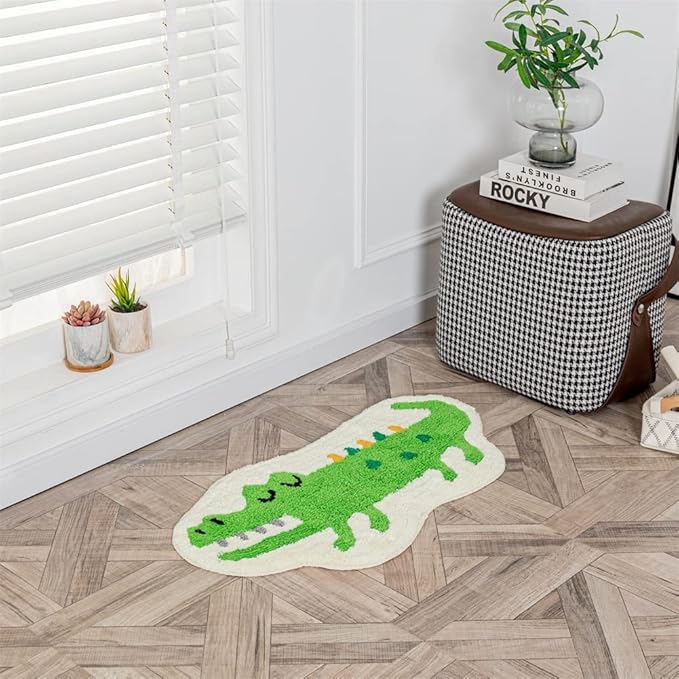 Green Crocodile Shaped Rug Cute Faux Animal Print Bath Mat Shower Rug for Bathroom, Tub, Shower - Non-Slip Water Absorption Carpet for Home Decor Door Mat Playmat 15.7x29.5in