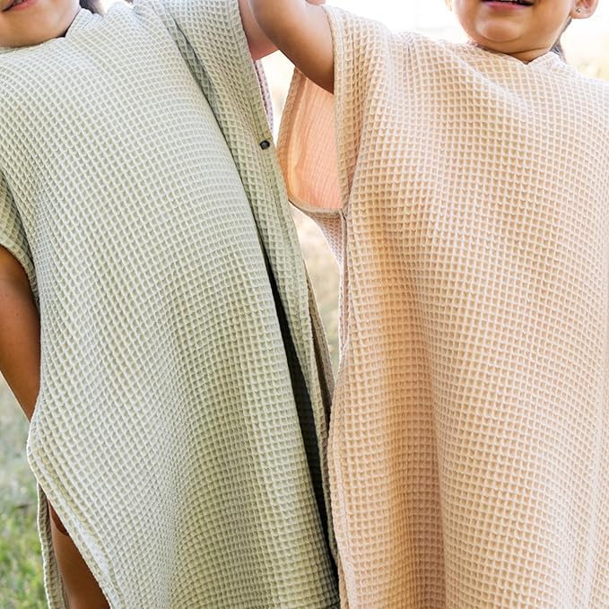 Jade&Kai Hooded Towel for Kids | Snaps into a Poncho | Organic Cotton Waffle | Lightweight and Absorbent | Bath, Beach, and Pool | Multiple Colors | (Large (6-10 Yrs), Cloud)