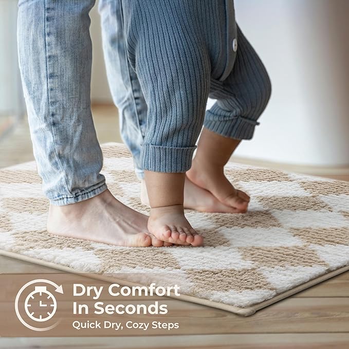 GRANNY SAYS Diamond Bathroom Rugs, 20" x 32", Non-Slip Bath Mats for Bathroom, Plush Shag Absorbent Microfiber Ultra Soft Bath Mat, Cute Washable Rug for Tub, Shower, Bedroom, Light Tan
