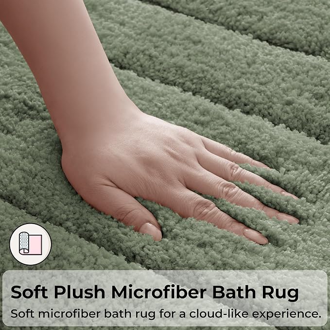 GRANNY SAYS Bathroom Rugs Non Slip, 20" x 32", Bath Rugs for Bathroom Washable, Bath Mats for Floor, Microfiber Bath Mat for Tub, Absorbent Bath Rugs for Shower Room, Light Green