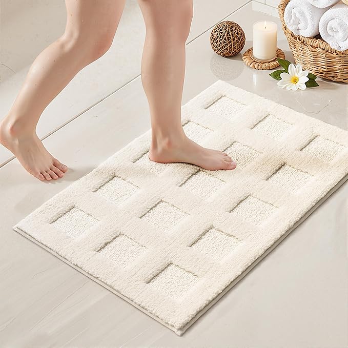 GRANNY SAYS Bathroom Rugs Non Slip Washable, Extra Soft & Water Absorbent Bath Mats for Bathroom, Plush Shaggy Bath Carpet, White Waffle Bath Mat Quick Dry for Tub & Shower 16" x 24"