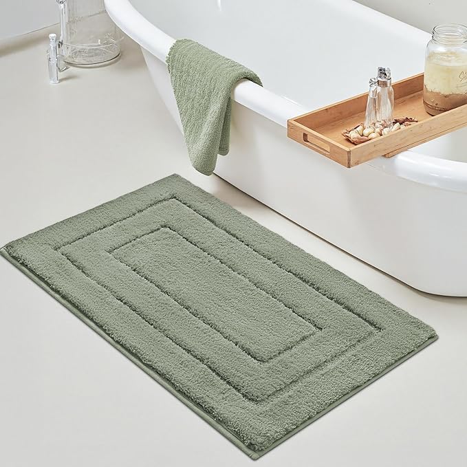 GRANNY SAYS Bathroom Rugs Non Slip, 24" x 36", Bath Rugs for Bathroom Washable, Bath Mats for Floor, Microfiber Bath Mat for Tub, Absorbent Bath Rugs for Shower Room, Light Green