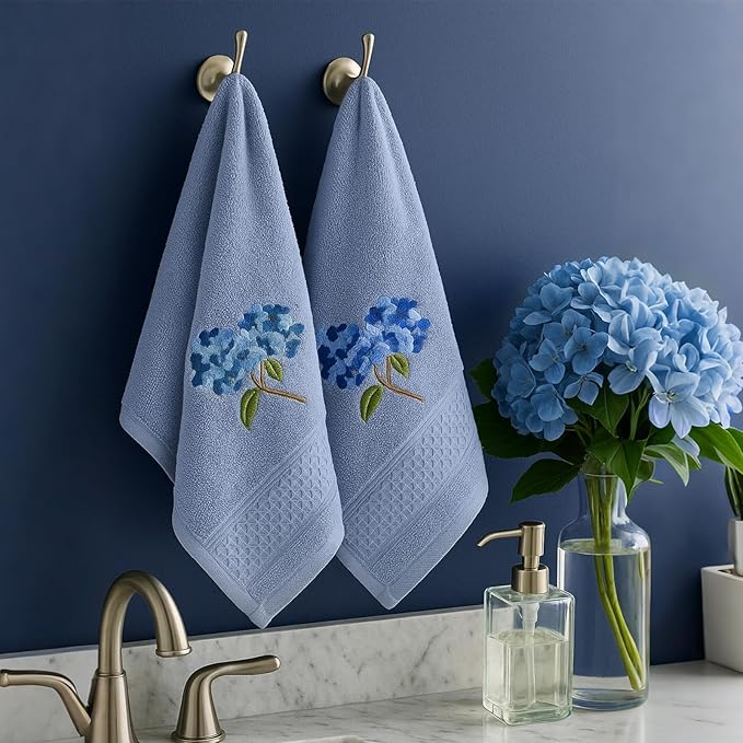 2 Pcs Hydrangea Hand Towels Blue Hydrangea Floral Bathroom Decor 14x29 Inch Embroidered 100% Cotton Soft Absorbent Spring Summer Decorative Flowers Hand Towels for Bathroom Kitchen