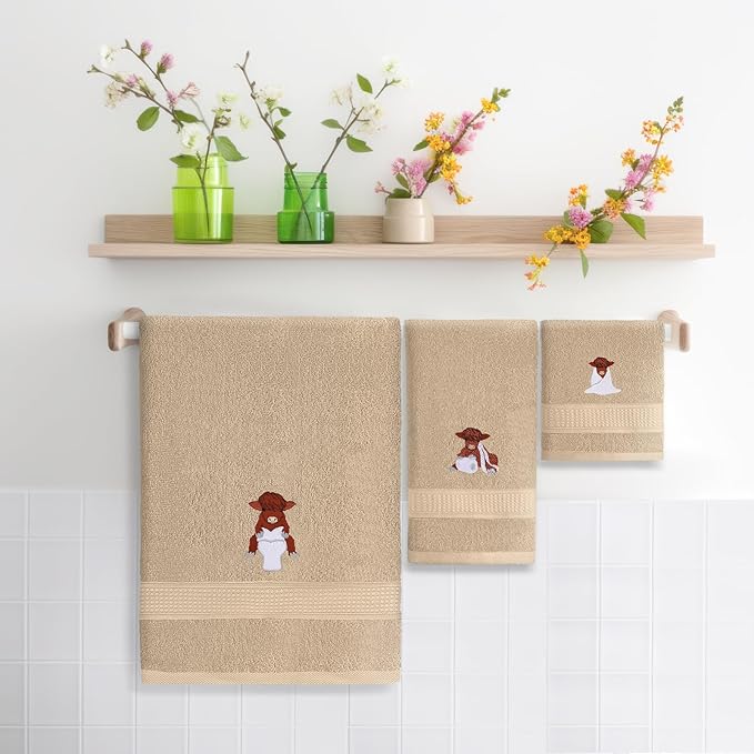 3 Pcs Highland Cow Bathroom Towel Set Farmhouse Embroidered Highland Cow Towels Vintage Decorative 100% Cotton Bath Towel Highly Absorbent Funny Decor Set for Bathroom