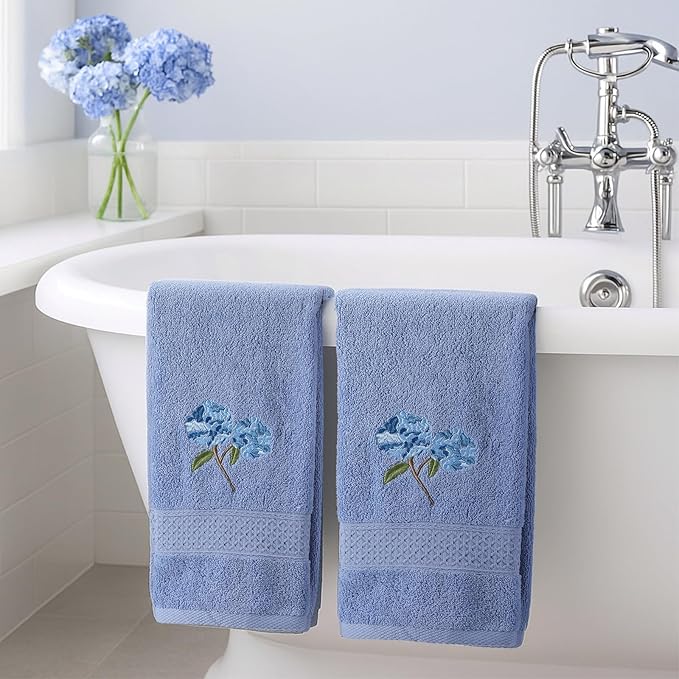 2 Pcs Hydrangea Hand Towels Blue Hydrangea Floral Bathroom Decor 14x29 Inch Embroidered 100% Cotton Soft Absorbent Spring Summer Decorative Flowers Hand Towels for Bathroom Kitchen