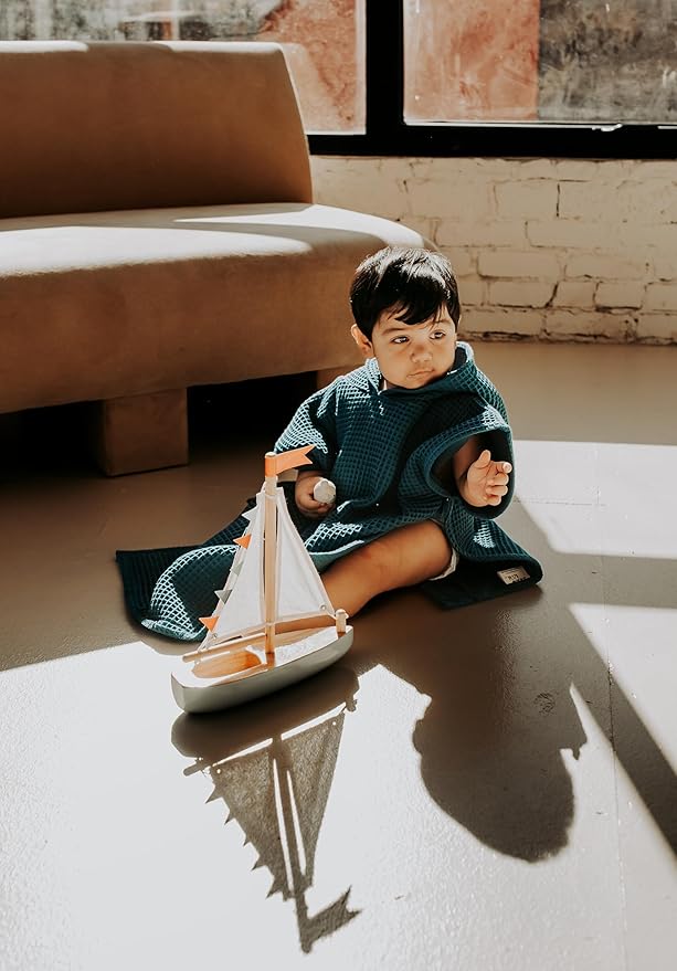 Jade&Kai Hooded Towel for Kids | Snaps into a Poncho | Organic Cotton Waffle | Lightweight and Absorbent | Bath, Beach, and Pool | Multiple Colors | (Medium (3-6 Yrs), January Aqua)