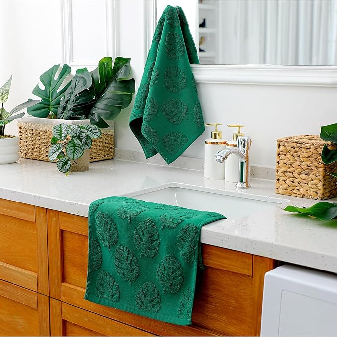 2pcs Monstera Leaves Hand Towels for Bathroom 100% Cotton Jacquard Weave Bath Towel Absorbent Dish Washcloth for Bathroom Kitchen Beach Summer Plant Gifts 13.8 x 29.5 Inch (Dark Green)