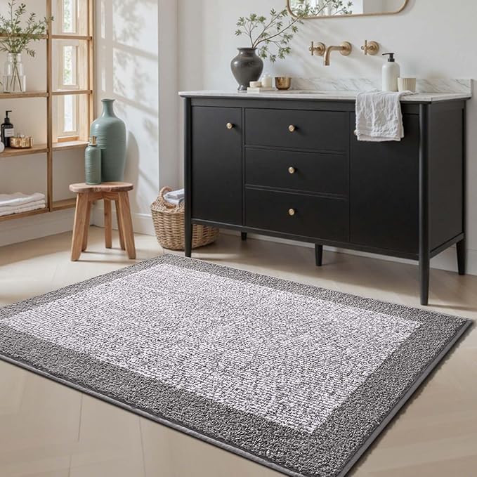48x32 Large Bathroom Rugs Washable Non Slip, Light Grey Bath Mat for Bathroom Floor Tub, Soft Absorbent Quick Dry Mats for Shower, Bathtub,Home Decor
