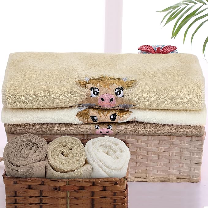3 Pcs Mini Baby Highland Cow Hand Towels for Bathroom Kitchen Decor, Beige Embroidered Cow Soft Absorbent Decorative Towels Set Christmas Home Decor Gift, 100% Cotton, 13.3 x 29.5''