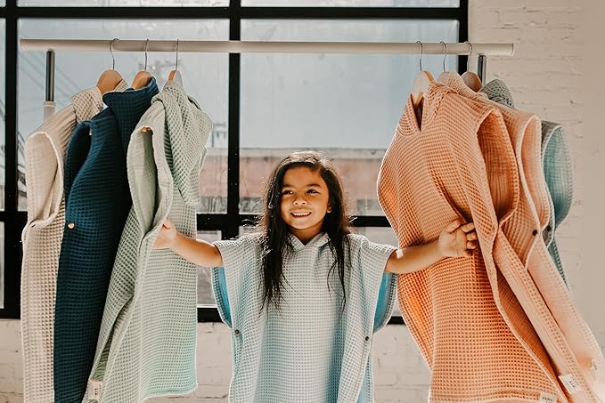 Jade&Kai Hooded Towel for Kids | Snaps into a Poncho | Organic Cotton Waffle | Lightweight and Absorbent | Bath, Beach, and Pool | Multiple Colors | (Medium (3-6 Yrs), Lagoon)