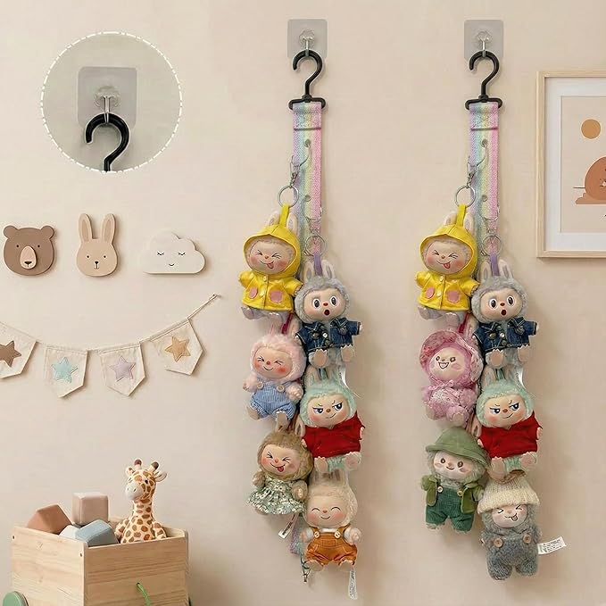 Plush Doll Hanging Storage Rope Display Rack with 8 Clips – Wall Hanging Organizer for Keychain Plushies, Mini Toys– Holds up to 3kg (Multicolor)
