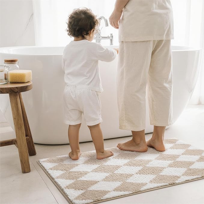 GRANNY SAYS Diamond Bathroom Rugs, 24" x 36", Non-Slip Bath Mats for Bathroom, Plush Shag Absorbent Microfiber Ultra Soft Bath Mat, Cute Washable Rug for Tub, Shower, Bedroom, Light Tan