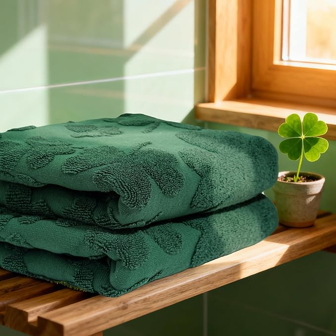 2 Pcs St. Patrick's Day Hand Towels 3D Green Shamrock Bathroom Decorative Towels for Drying, Cleaning, Cooking, Holiday 16'' x 28'' with Gift Box(Green)