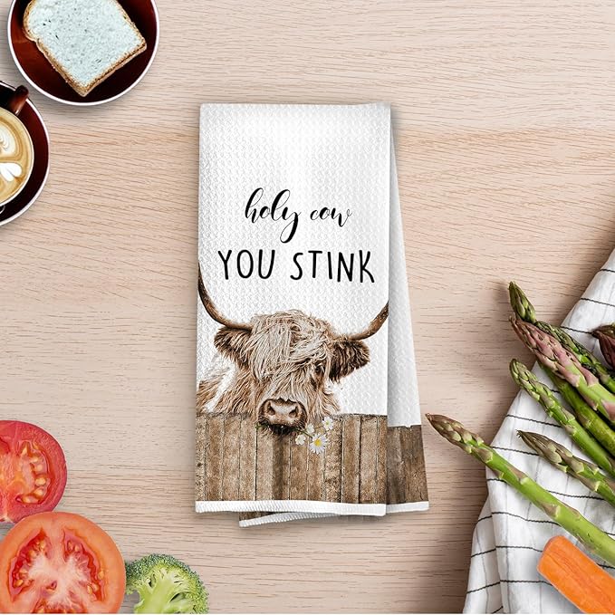Highland Cow Bathroom Decor - Highland Cow Gifts Hand Towels, Funny Farmhouse Decorative Hand Towels for Bathroom Toilet Washroom, 16x24 Inches