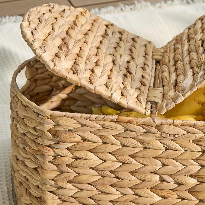 Woven Laundry Basket with Lid - Large Wicker Hamper with Lid for Clothes Storage - Round Rattan Laundry Hamper - Water Hyacinth Storage Basket with Lid (Natural Brown, 16.1x10.2x8.3 in)