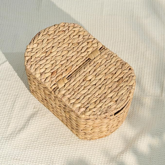 Woven Laundry Basket with Lid - Large Wicker Hamper with Lid for Clothes Storage - Round Rattan Laundry Hamper - Water Hyacinth Storage Basket with Lid (Natural Brown, 16.1x10.2x8.3 in)