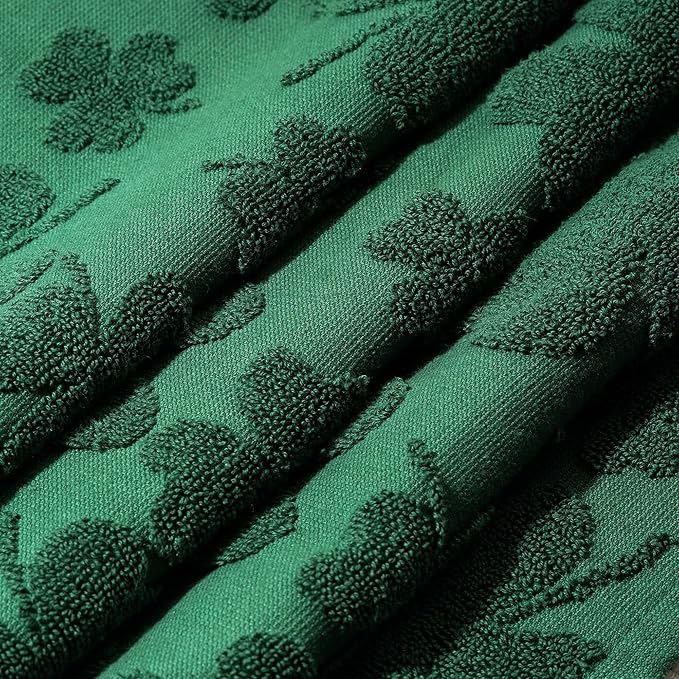 2 Pcs St. Patrick's Day Hand Towels 3D Green Shamrock Bathroom Decorative Towels for Drying, Cleaning, Cooking, Holiday 16'' x 28'' with Gift Box(Green)